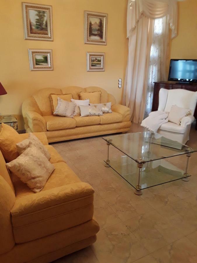 Holiday Home Hemi บัลเซกิโย ภายนอก รูปภาพ