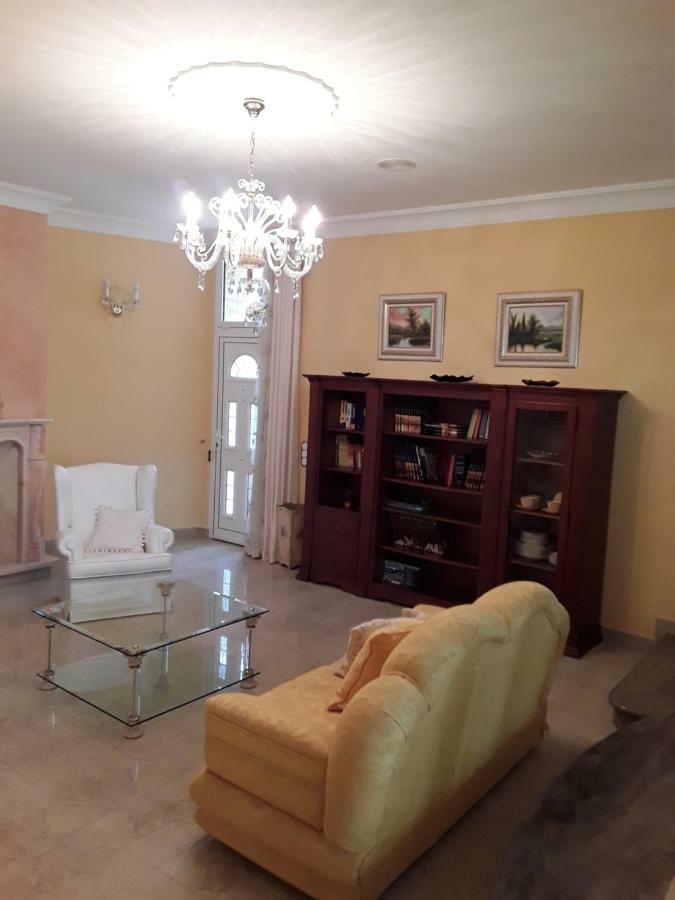 Holiday Home Hemi บัลเซกิโย ภายนอก รูปภาพ
